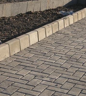 kerb stone